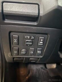 Hilux 3.0 automat 2015 - 8