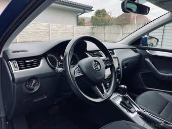 Škoda Octavia Combi  1.6tdi dsg - 8