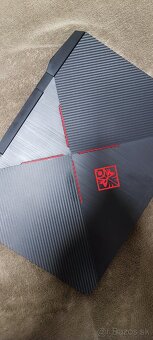 HP OMEN - 8