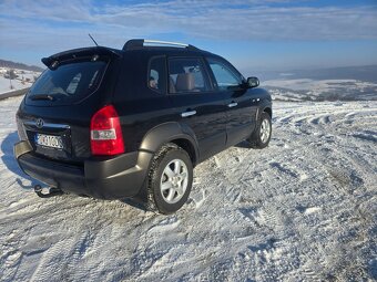 Hyundai Tucson  2.0l 4WD - 8