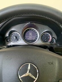 Mercedes E200CDI - 8