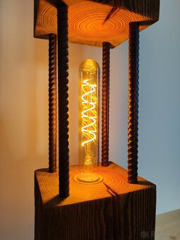 Stolná lampa z dreva - 8