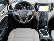 Hyundai Santa Fe 2016 2,0 CRDI Premium Plus 4x4, plná výbava - 8