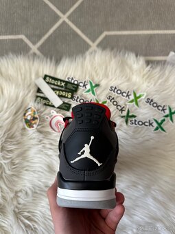 Jordan 4 - 8