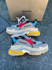 Balenciaga Triple S Grey Red Blue tenisky - 8