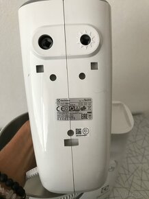 Electrolux ESM 3300 Kuchynsky robot - 8