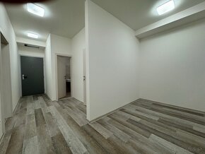 Na prenájom priestory  STAR Residence v Nových Zámkoch - 8