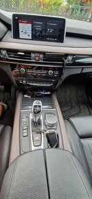 BMW X5 xDrive 30d M Packet - 8