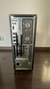 Lenovo ThinkStation - 8