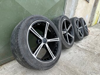 BMW 5x120 R18 235/45 - 8