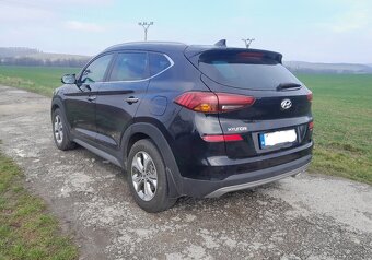 FULL VÝBAVA ● Hyundai Tucson - 8