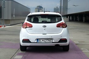 Kia Cee´d 1.4 CVVT Team Slovakia Edition - 8