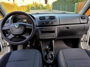 Škoda Fabia 1.4. 16V  r.v. 12.2011 model 2012 - 8