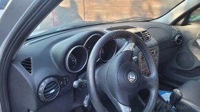 Alfa 147 1.6 twin spark - 8