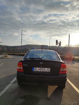 Predám Opel Astra g, 1.4, r.v.2007. hatchback 66kw. - 8