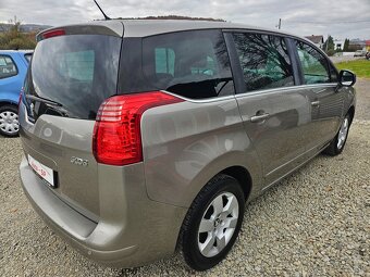 PEUGEOT 5008  1.6HDI (2014) (Panorama) - 8