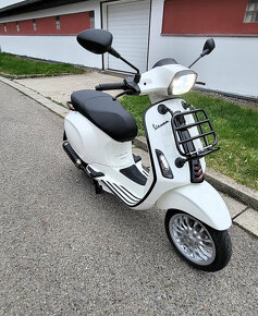 Vespa Sprint 125 - white & black edition, Akrapovič Slip-On - 8