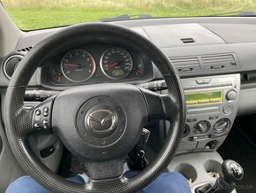 Predam Mazda 2, 1.25 benzin - 8