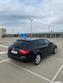 AUDI A4 B8 2.0TDI - 8