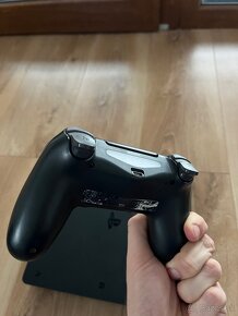 Playstation 4 slim 1T v stave ako nový - 8