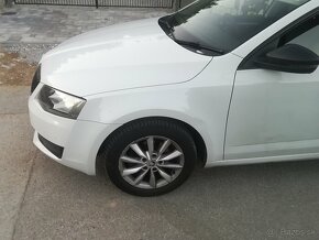 Rozpredám škoda octavia 3 combi 1,6 tdi - 8