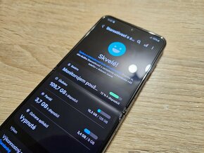 Samsung flip 4 v top stave bol velmi malo pouzivany vacsinu - 8