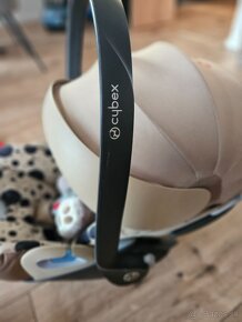 Vajíčko/Autosedačka Cybex Cloud T i-size + základňa - 8