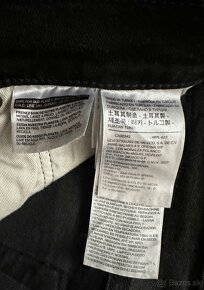 Pánske,kvalitné džínsy LEVIS 519 - veľkosť 32/30 - 8