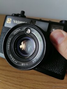 Yashica Electro 35 CC - 8