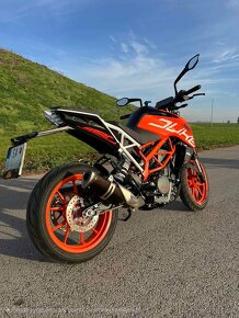 Predám motorku KTM Duke 390 2021 - 8