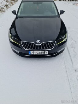 Skoda Superb 2.0 TDI DSG A/T6 140KW Style - 8