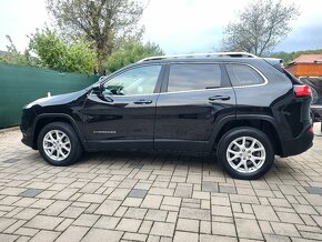 Jeep Cherokee 2.2 TD Longitude ADI AWD - 8