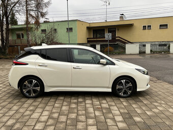 Nissan Leaf N-Connecta 40KWH V ZÁRUKE 360 STUPŇOVÁ KAMERA - 8