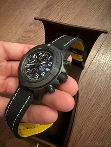 BREITLING AVENGER CHRONOGRAPH 45 NIGHT MISSION - 8