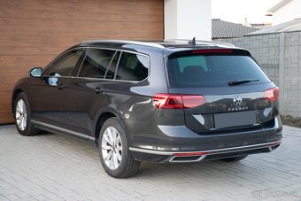 Volkswagen Passat Variant 2.0 TDI EVO Business DSG - 8