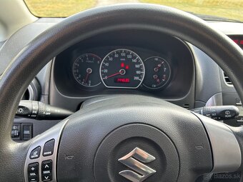 Suzuki SX4 - 8