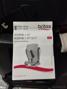 Britax Römer

Kidfix II 15-36 kg - 8