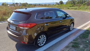 KIA Carens 1.7 CRDi 136k EX 7m A/T - 8