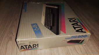 Škatule pro počítač Atari 800XL . (7) - 8