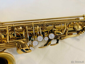 Predám nový Es- Alt saxofón- kópia k modelu Yamaha- nádherný - 8