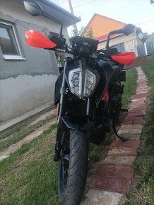 KTM DUKE - 8