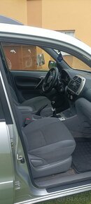 Toyota RAV4 1,9 TDI 85 kW - 8