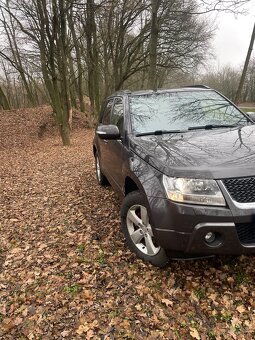 Suzuki Grand Vitara 2.4 benzín - 8