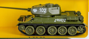 Tank T-34-85 1:43 (Štyria tankisti a pes) - 8