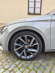 Škoda Superb 2,0 TDI Sportline - 8