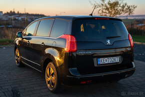 Peugeot 5008 2.0 HDI, 110kw, 06/2013, 7-miestny s TZ - 8