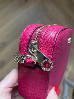 Guess malinová crossbody - 8