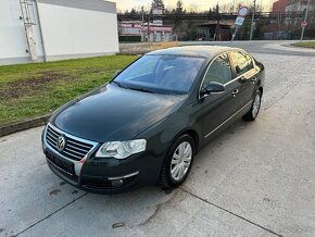 Volkswagen Passat 2.0 TDI 103kw DSG HIGHLINE - 8