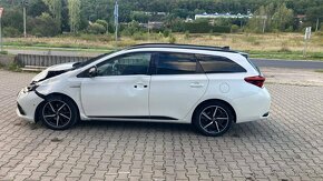 Toyota Auris Touring Sports Hybrid Cool - 8