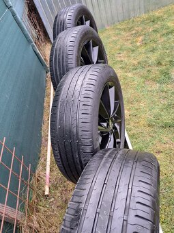 5x112 R17 orig Škoda 215/55R17 Borbet. - 8